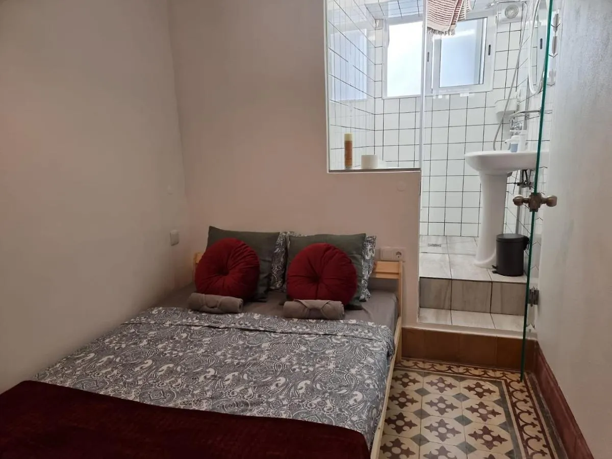Dream Days Guesthouse Faro 0*,